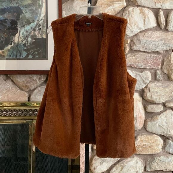 Stella & Dot vest - Picture 1 of 7